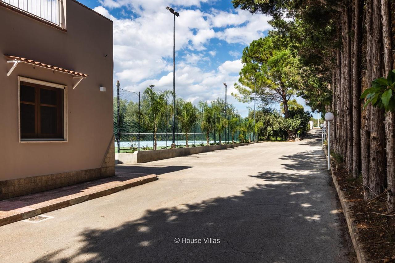 House&Villas - Villa Zagara Bianca Floridia Exterior photo