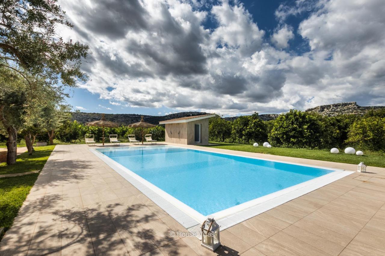 House&Villas - Villa Zagara Bianca Floridia Exterior photo